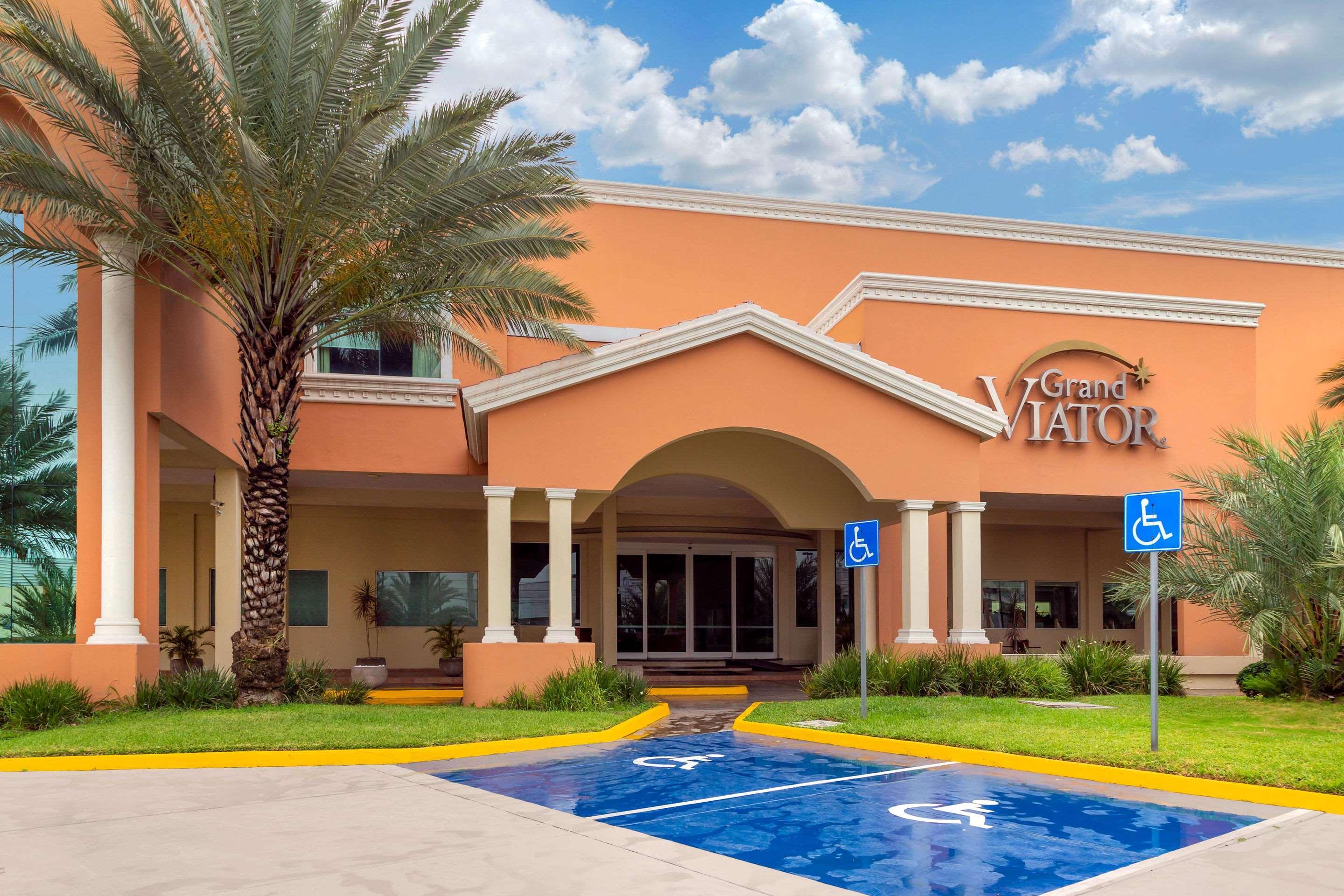 Comfort Inn Monterrey Norte San Nicolas de los Garza Exterior photo