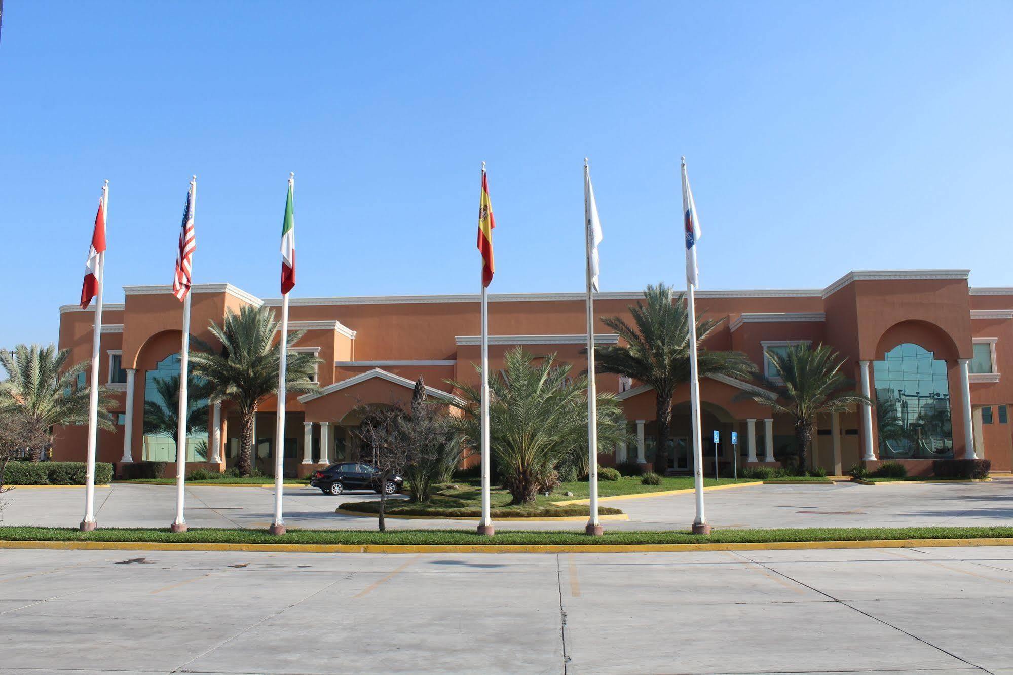 Comfort Inn Monterrey Norte San Nicolas de los Garza Exterior photo